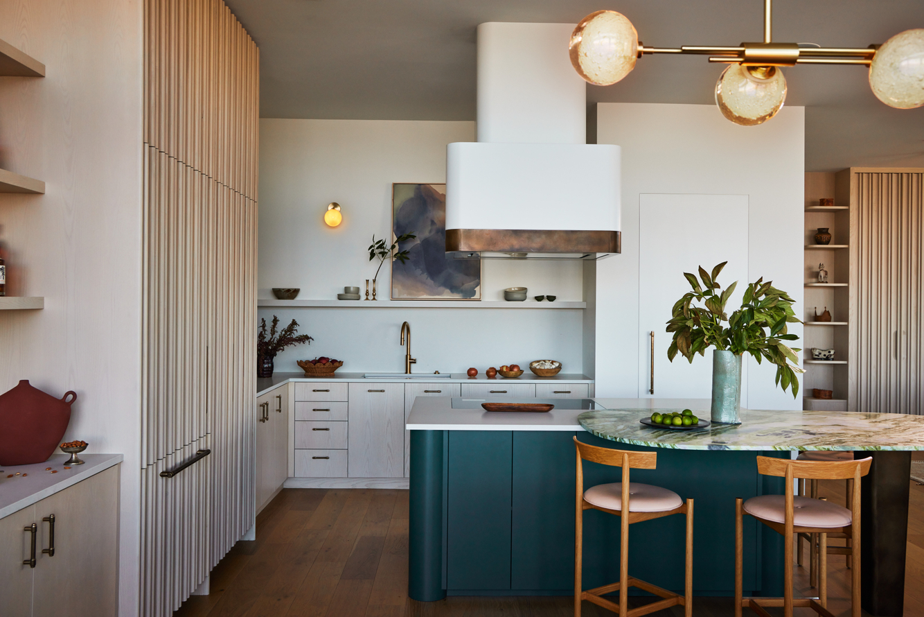 Bright Strand Kitchen 