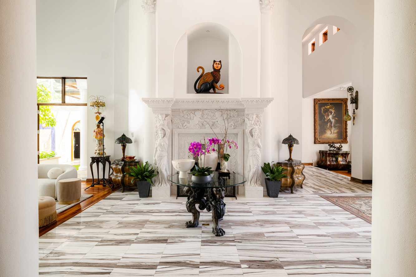 antique accents retouched by Emily Jahr - Pro Commercial Retoucher 