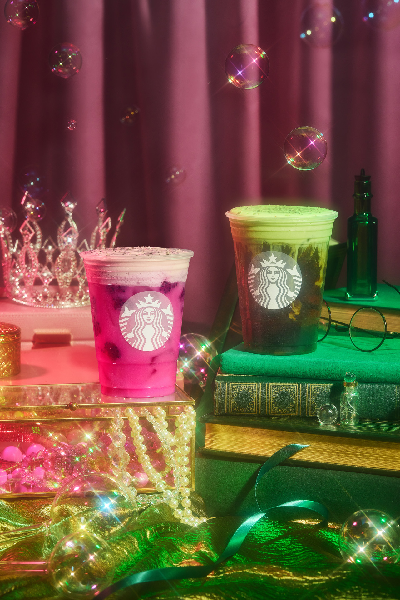 Sbux_Wicked_20240826_Good_to_See_Them_DRINKS_REMOVED_PLATE_USE_AS_MAIN.jpg