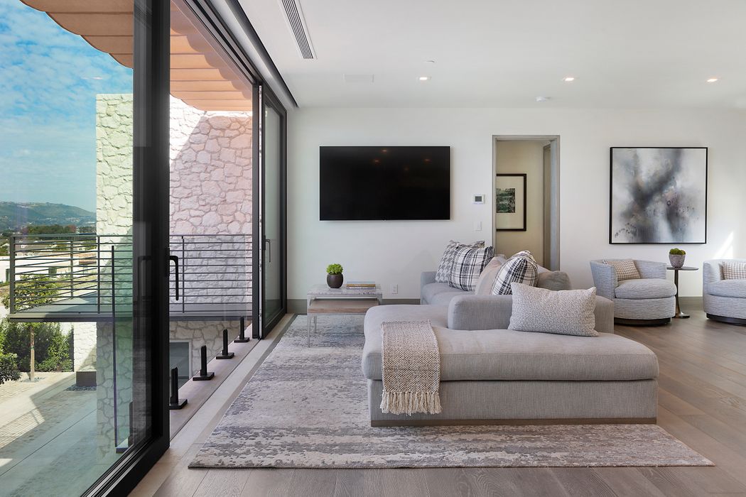 5 Pacific Ridge_41F.jpg