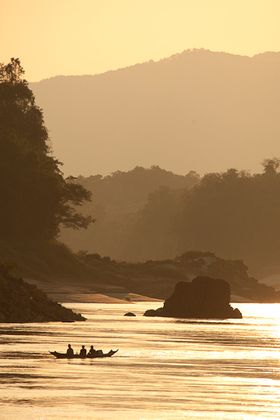 1r200912_laosmekong3446