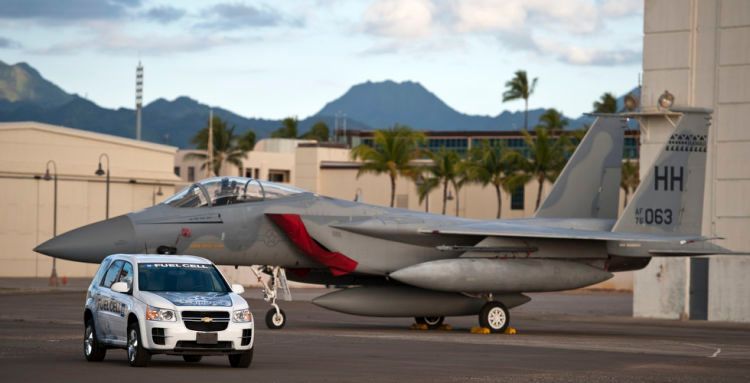 1gm_hawaii_fuel_cell_vehicle_air_force_25