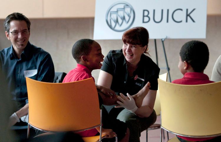 1buicksamaritanfeetnormandin01