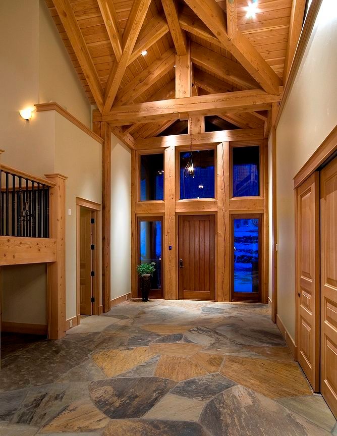 Timberframe Entry