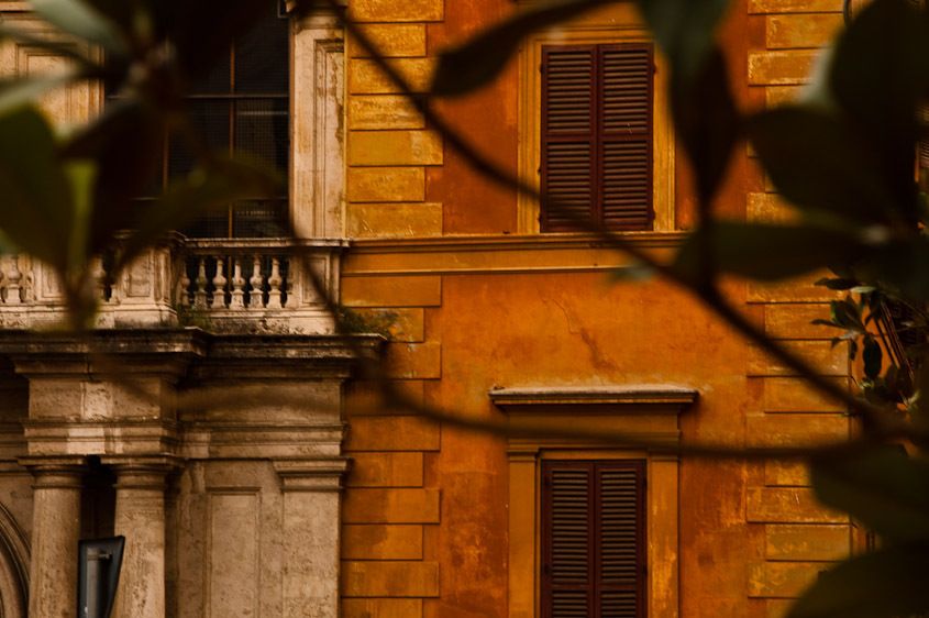 Roman architecture through leaves
