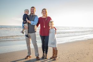Hendry_family_2019_01.jpg