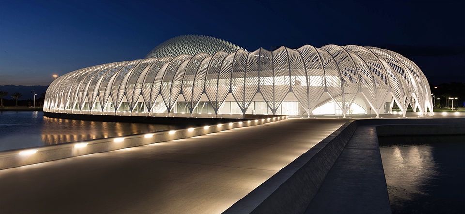 1florida_polytechnic_university_ist_building_exterior_twilight_bridge_s_curve_exposure_composite_960.jpg
