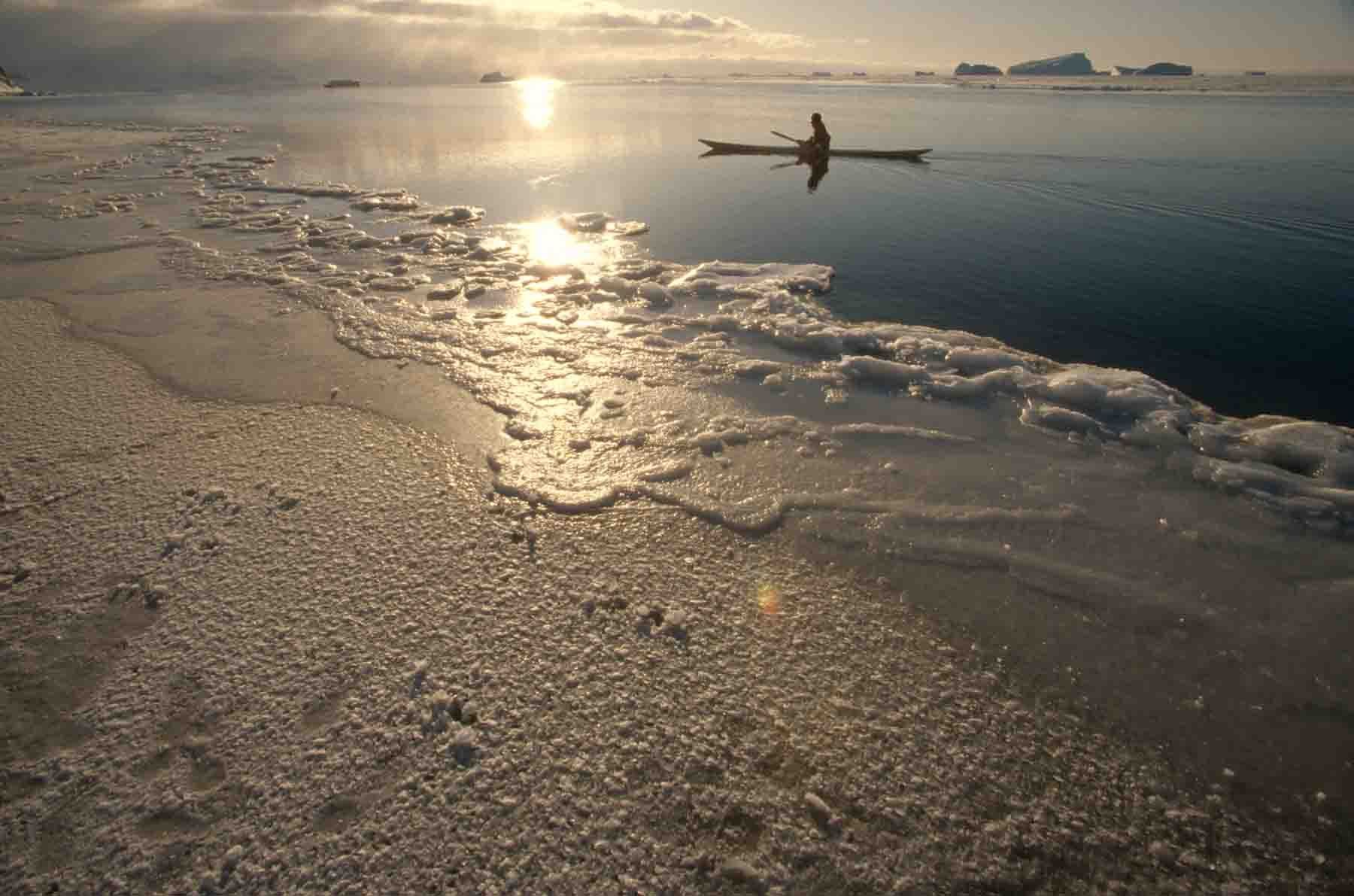 1r20100614_20100614_greenland_qaanaaq_06_0285