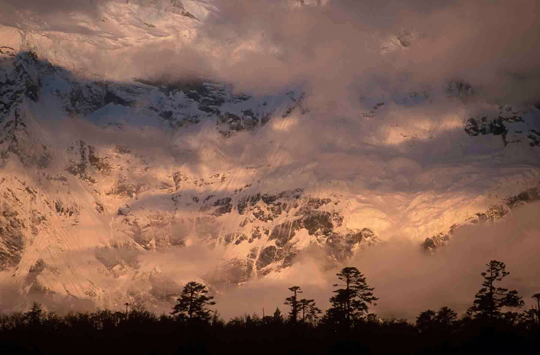 1r20100616_20100616_tibet_kv_leow_00_0001