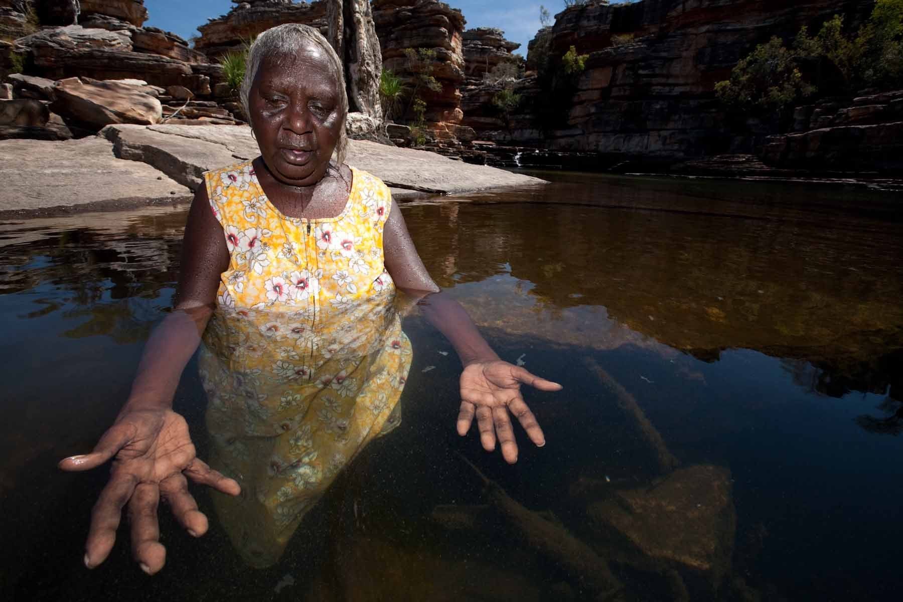 1r20080906_australia_3672