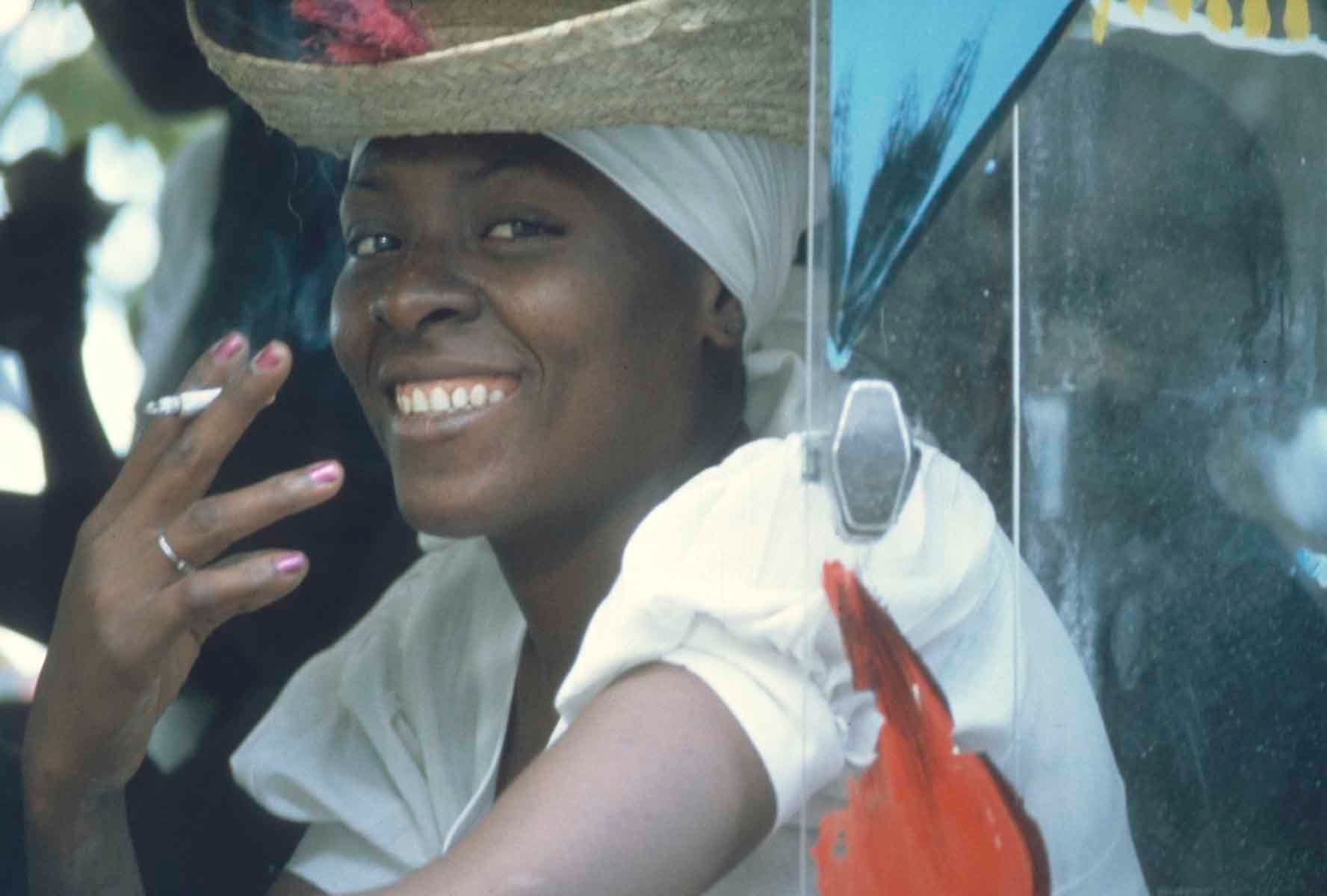 1r20100625_20100625_haiti_prtsscns_82_84_0719