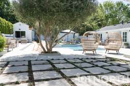 Contemporary 33-128.jpg