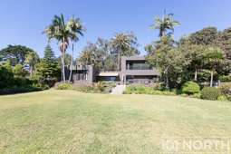 Beach House 07-41.jpg