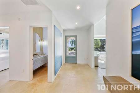 Contemporary 43-7.jpg