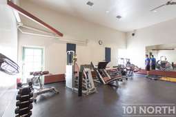 Gym 02-5.jpg