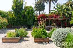 Contemporary 22-119.jpg