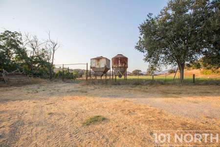 Ranch-Farm 01-76.jpg