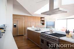 Beach House 10-112.jpg