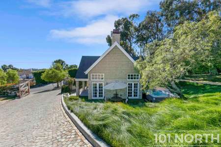 Contemporary 43-84.jpg