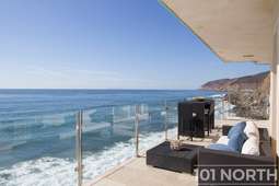 Beach House 03-51.jpg