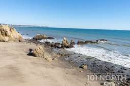 Beach House 18-012.jpg