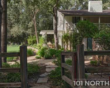 Traditional 02-87.jpg