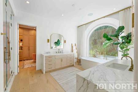 Contemporary 43-46.jpg