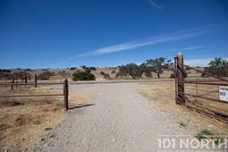 Ranch-Farm 01-23.jpg