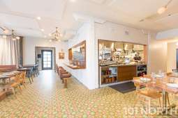 Restaurant 07-10.jpg