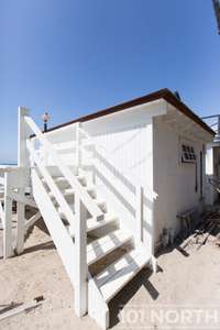 Beach House 15-31.jpg