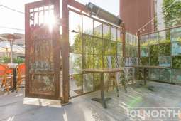 Restaurant 08-29.jpg