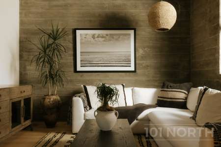 Contemporary 44-45.jpg