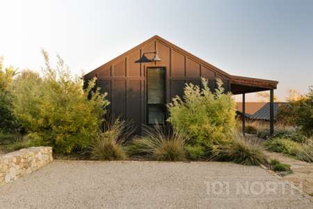 Contemporary 44-27.jpg