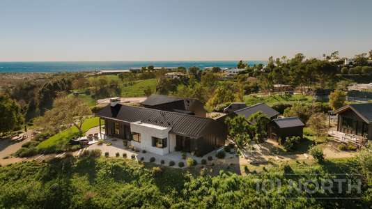 Contemporary 44-3.jpg