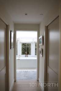 Contemporary 41-122.jpg