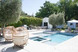 Contemporary 33-136.jpg