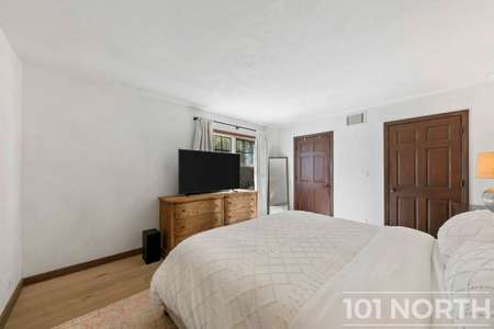 Contemporary 43-88.jpg