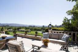 European 04 (237 of 71).jpg