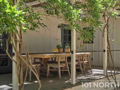 Traditional 02-99.jpg