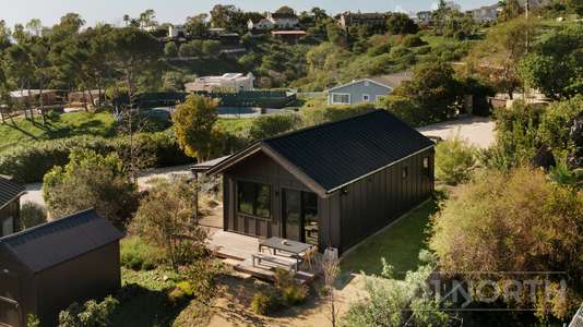 Contemporary 44-2.jpg