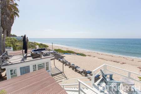 Beach House 15-35.jpg