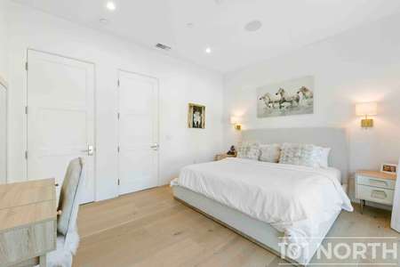 Contemporary 43-15.jpg