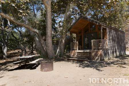 Cabin 02-34.jpg