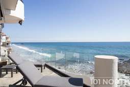 Beach House 04-06.jpg