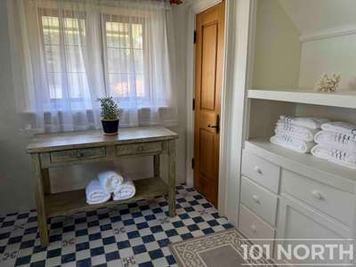 Traditional 16-116.jpg