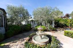 Traditional 05-15.jpg