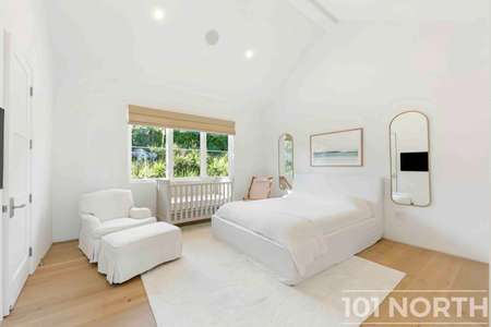 Contemporary 43-36.jpg