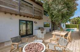 Beach House 22-44.jpg