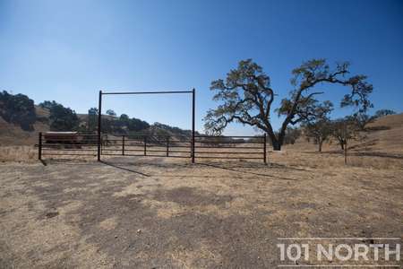 Ranch-Farm 01-13.jpg