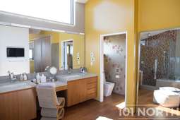 Beach House 10-111.jpg